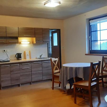 Budha Apartma Jirikov  Eksteriør bilde