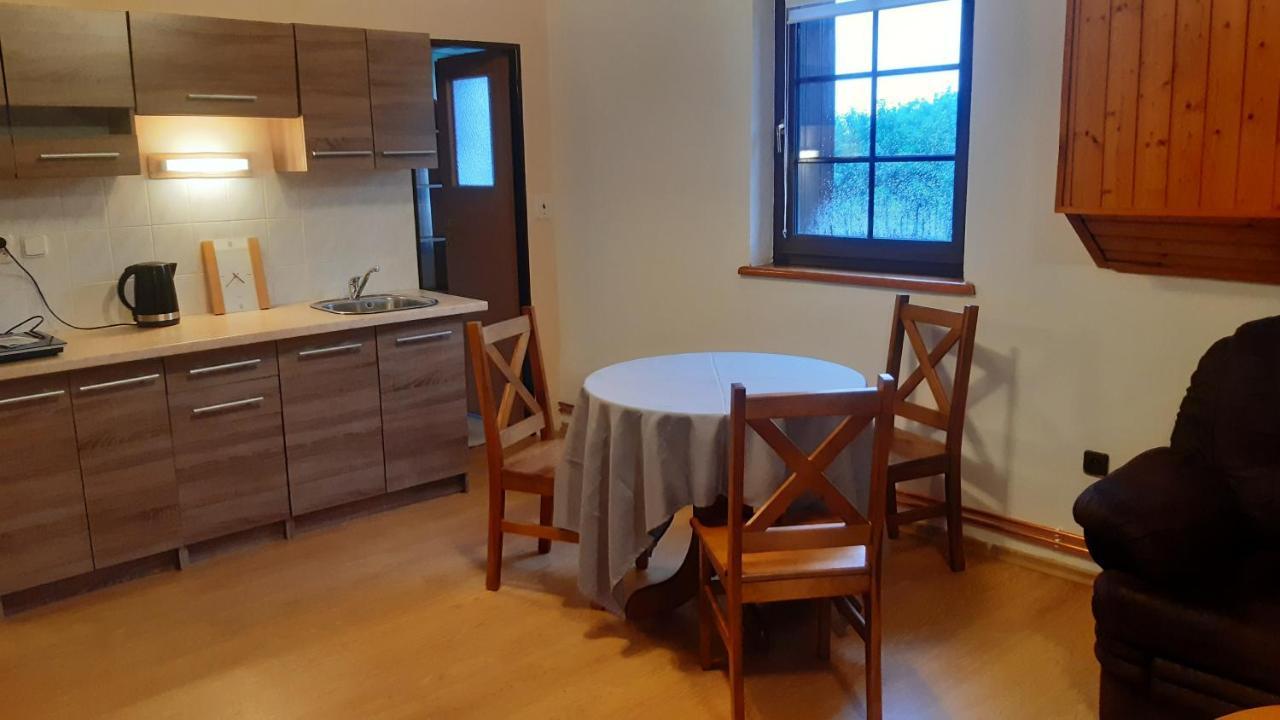 Budha Apartma Jirikov  Eksteriør bilde