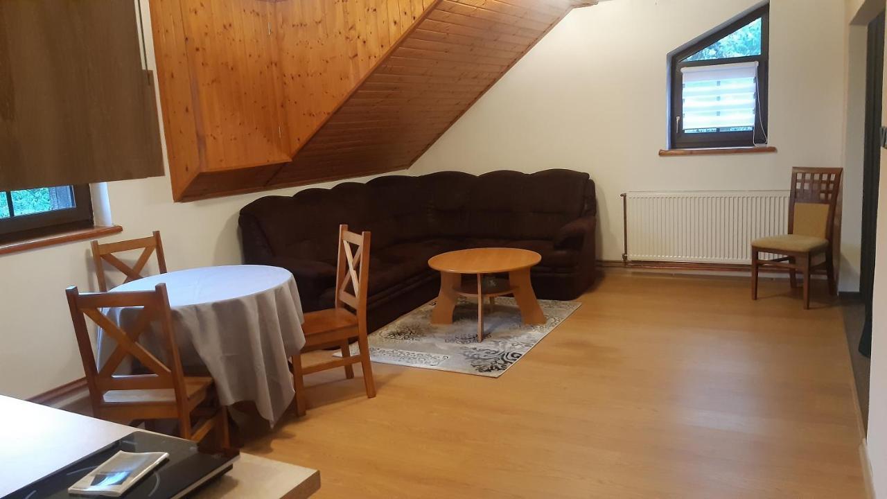 Budha Apartma Jirikov  Eksteriør bilde